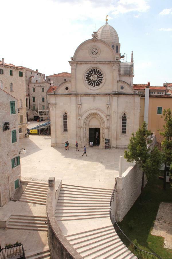Apartman Cathedral Шибеник Экстерьер фото